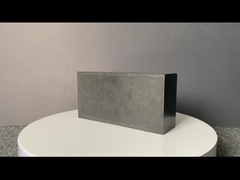 Ανθεκτικά στη θερμότητα, ανθεκτικά σε καύσιμα, ατσάλινα δοχεία, μαγνησία, άνθρακα.