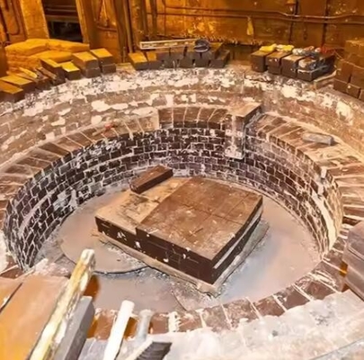 Αντοχή σε υψηλές θερμοκρασίες τούβλα μαγνησίου Ρονγκσένγκ ανθεκτικά τούβλα μαγνησίου για τσιμέντο Στροφική καμίνου ζώνη συντριβής